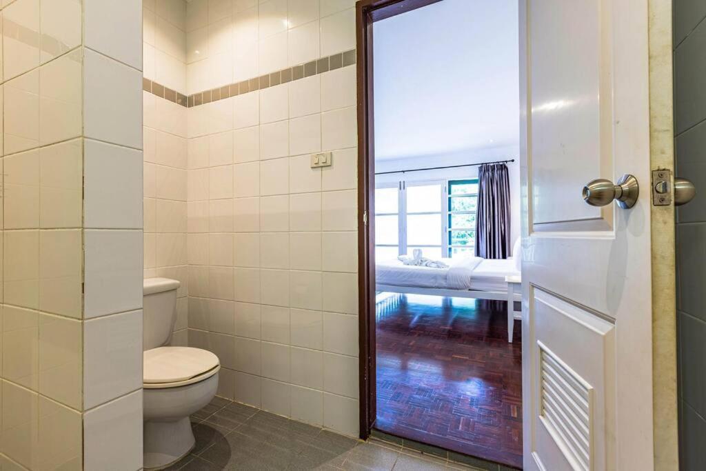 4 Bedroom Townhouse In Great Location! HHQ Buitenkant foto