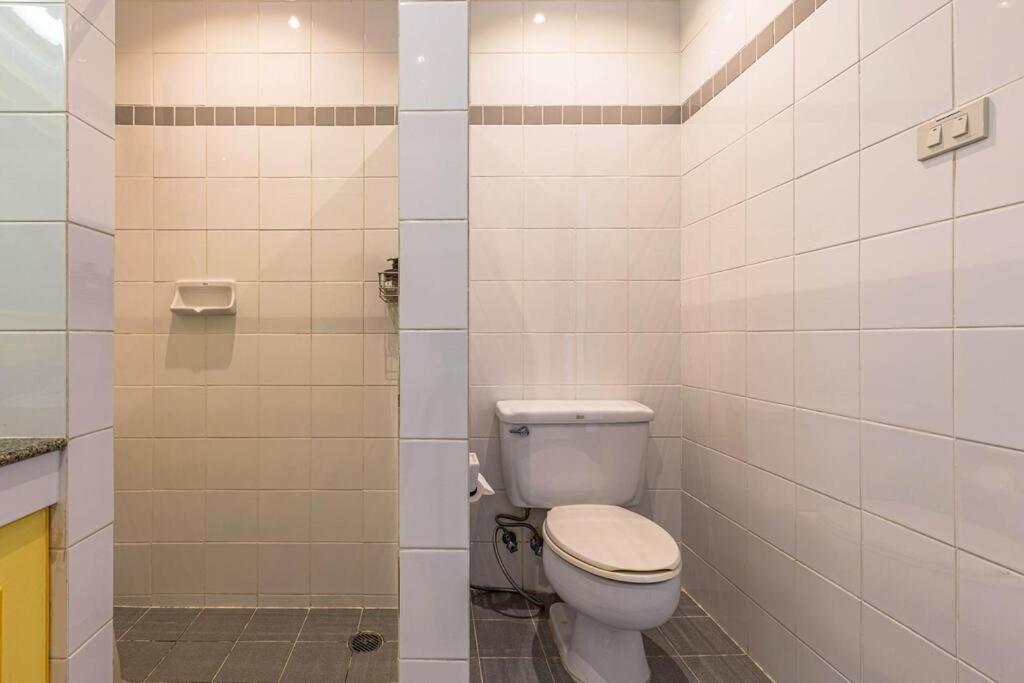 4 Bedroom Townhouse In Great Location! HHQ Buitenkant foto